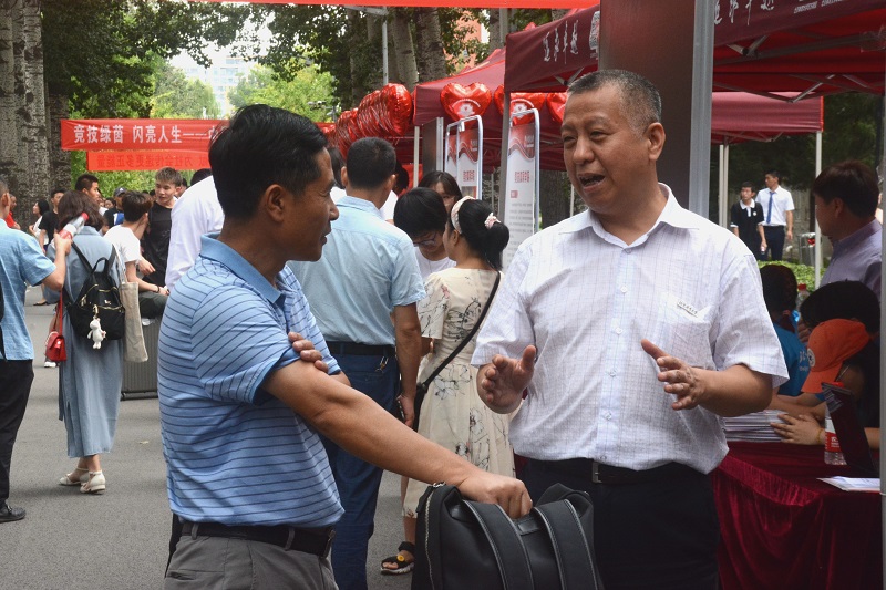 2545c63410ea4598b27ae946ffa10b42.jpg 5.JPG